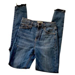 {TopShop} Moto Jamie Ultra Distressed Skinny Jeans